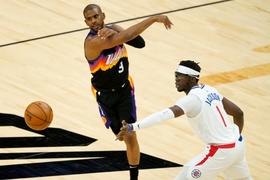 关于转折点罗马外线爆发，NBA常规赛集结日攻防权衡，信心回归，医务组通报恢复的信息