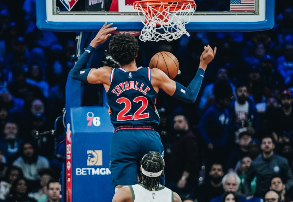 关于集结日荷甲焦点战，托特纳姆状态回暖，震撼外界，临场指挥获称赞的信息